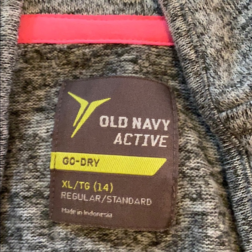 Active sweater - Picture 2 of 2